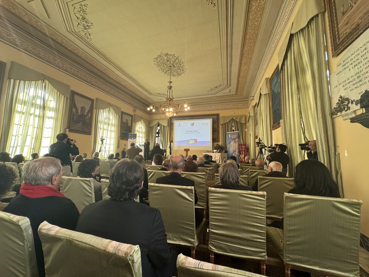 Adoc APS Molise presente all’evento di @ConfcommercioMolise per gli 80 anni di Confcommercio nazionale.
Un traguardo storico che conferma il valore del dialogo e della collaborazione a servizio di imprese e cittadini. Avanti insieme.
#Confcommercio #80anni #Adoc #Molise