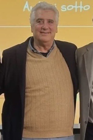 RRivellini's tweet photo. @MaurizioMannoni Sei sbarcato qui ma non scrivi mai un rigo eppure noi ti aspettiamo sempre. Manchi da molto anche su Instagram. Dacci tue notizie. Stai bene ? https://t.co/iudJhzltg8