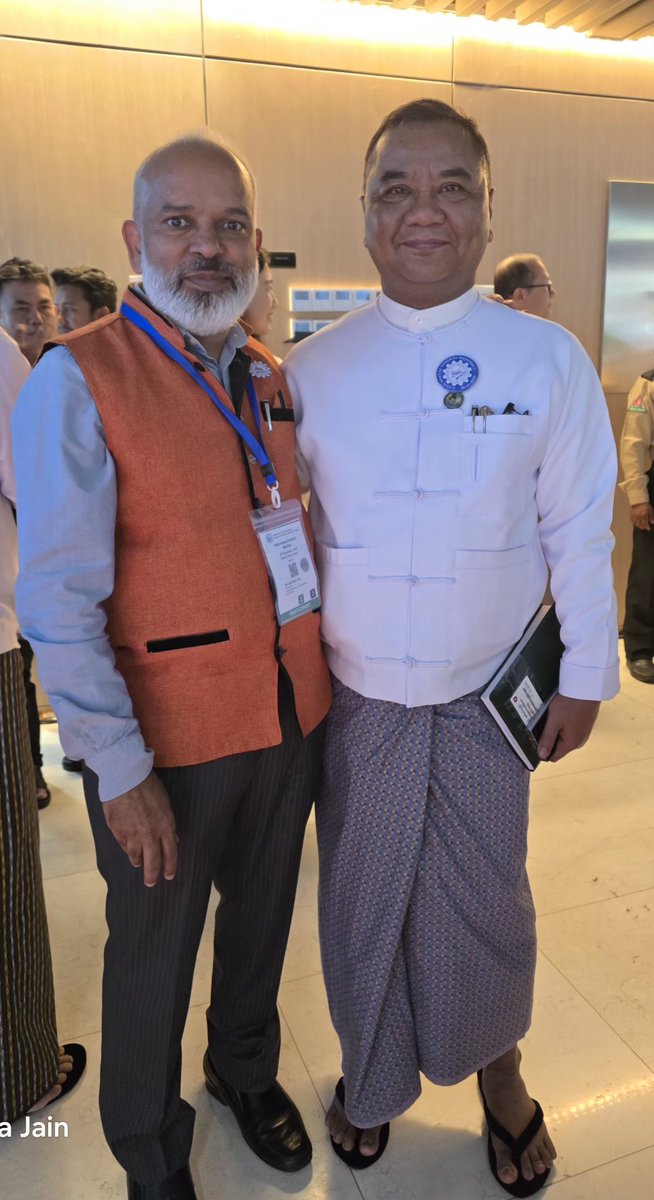 jain_ravindra2's tweet image. &quot;A proud moment! 🌟 It was a wonderful experience to attend the 34th Annual General Meeting of UMFCCI! 🇲🇲 The presence of Acting President of Myanmar  Senior General Min Aung Hlaing at the event held at the National Stadium, Yangon made it even more special. 👍 #UMFCCI #AGM…