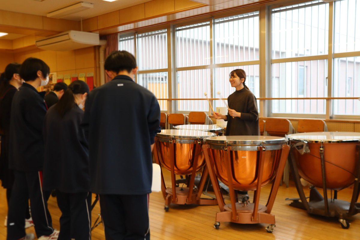 【弘前地区楽器別講習会】

昨日の特別演奏会に引き続き、本日は楽器別で講習会を行いました🎺
小学生から大人の方々まで多くの皆さまにご参加いただき、どのクラスも充実した様子でした🙌🏻✨
ありがとうございました！

#ブリッツフィル