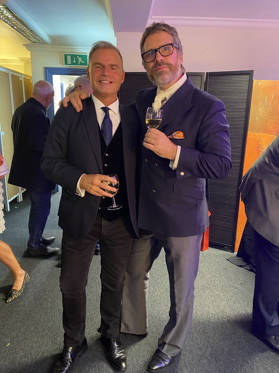 KiszelyPhilip's tweet image. I should have posted this message yesterday, but I couldn’t bring myself to write it. We knew that Peter had been very ill for quite a while. Even so, his passing comes as something of a shock. I can’t believe he isn’t with us. 

I first got to know Peter in 2019. We became…