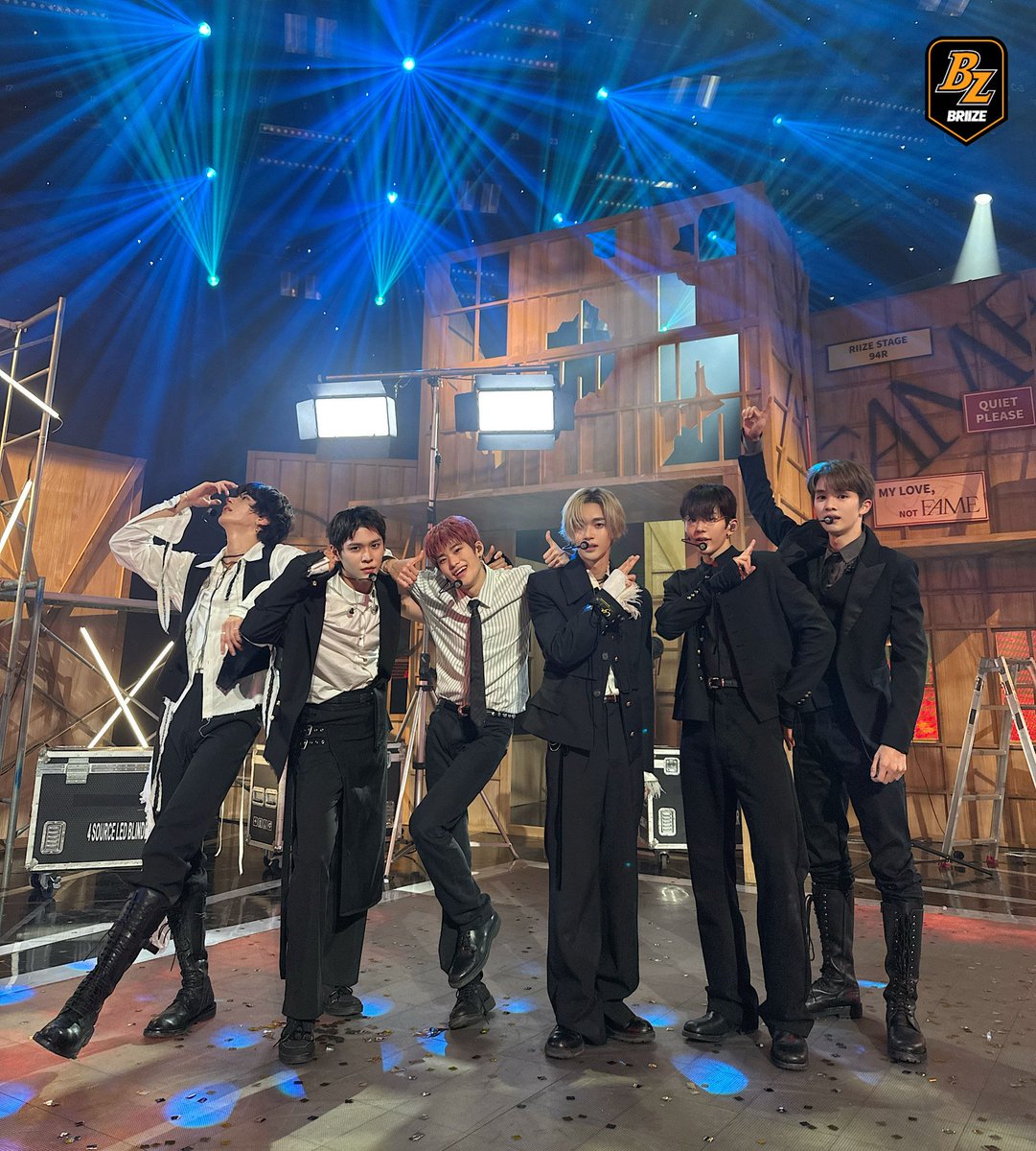 riize_archives's tweet photo. 251130 #RIIZE weverse membership https://t.co/4z4rtFJrhQ