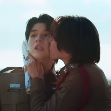 kanda5724's tweet image. #แกล้งจุ๊ฟให้รู้ว่ารัก บายสกายนานิ
ชอบบ้านฟ้า🤭