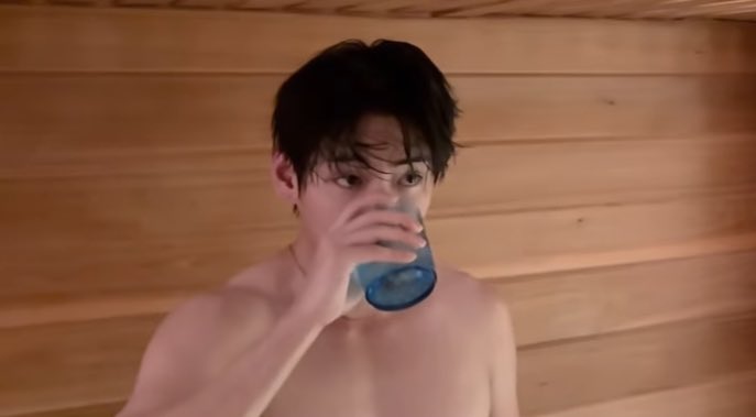 taeteluv_'s tweet image. 