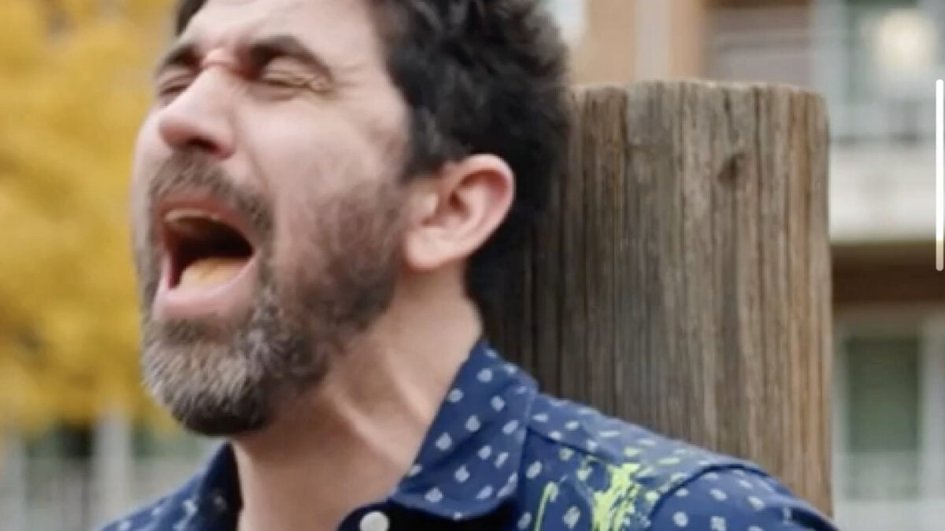 q_mars_den's tweet image. Using OpenAI&apos;s Sora to generate videos might seem fun, but it comes with surprising energy use, water cost, and privacy risks-think before you hit &quot;create&quot;!  gizmodo.com/all-the-bad-th…