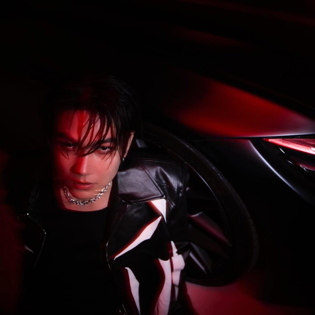 SunflowerJKB's tweet image. พี่จักรสุดเท่มาประกาศศักดาแล้วครับ 😎🫠🔥🔥

@JakeB4rever #BuildJakapan 
#Beyourluve    #บิวจักรพันธ์