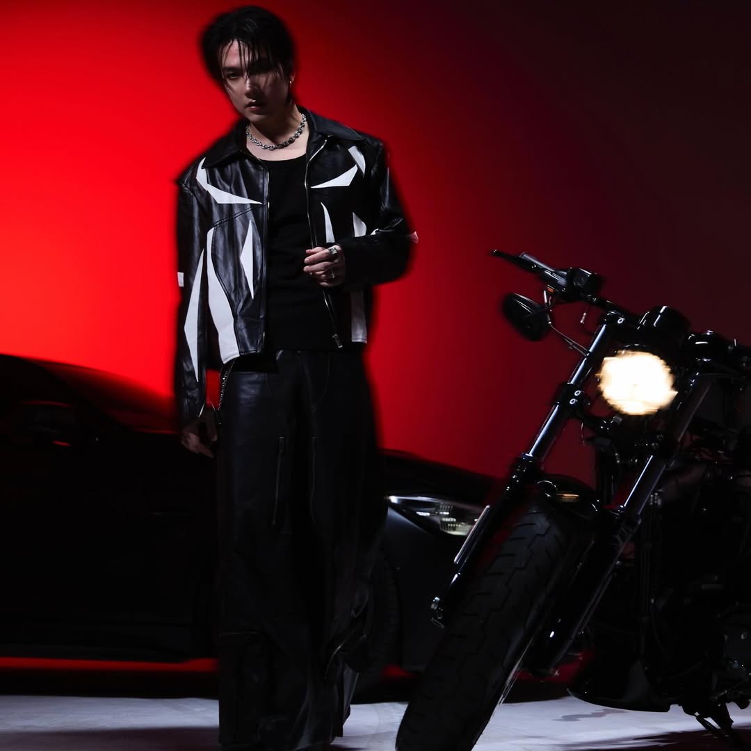 SunflowerJKB's tweet image. พี่จักรสุดเท่มาประกาศศักดาแล้วครับ 😎🫠🔥🔥

@JakeB4rever #BuildJakapan 
#Beyourluve    #บิวจักรพันธ์