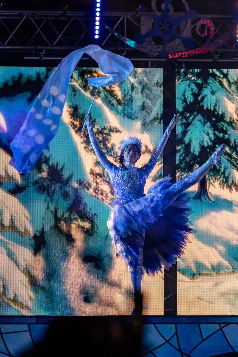 d7suke's tweet image. USJ ユニバ
ライト アップ ザ ナイト ～クリスマス セレブレーション～
&apos;25年11月30日（日）  

あゆみちゃん