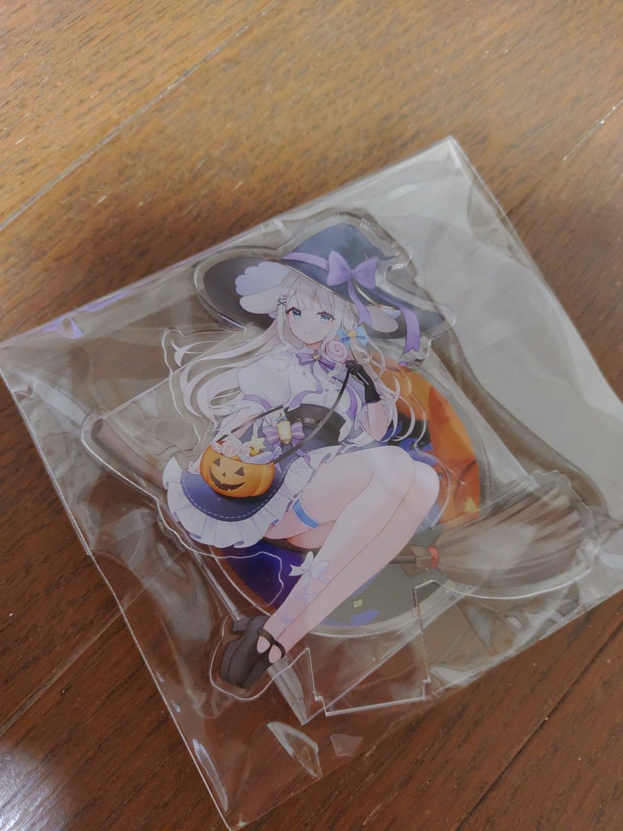 #みてみてれいむ
#甘兎れいむ

届きました！