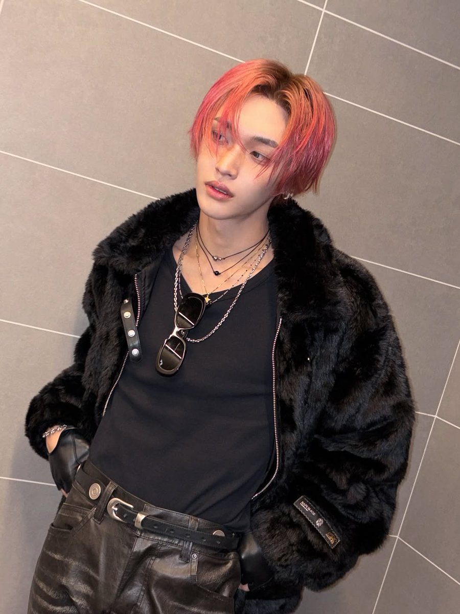 wonbinms's tweet image. MAMA's crowd is absolutely amazing. Thank you for the amazing cheers on our new song as well. ❤️