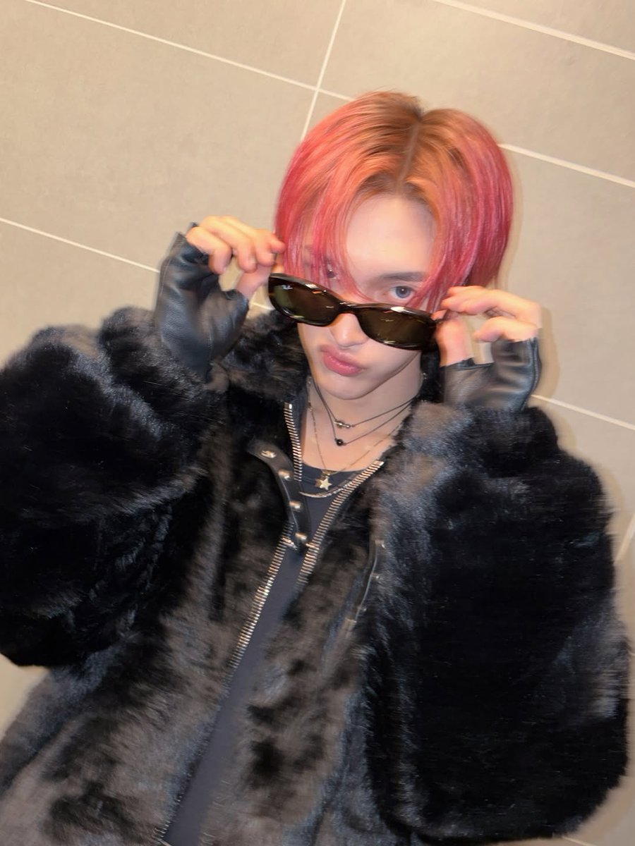 wonbinms's tweet image. MAMA's crowd is absolutely amazing. Thank you for the amazing cheers on our new song as well. ❤️