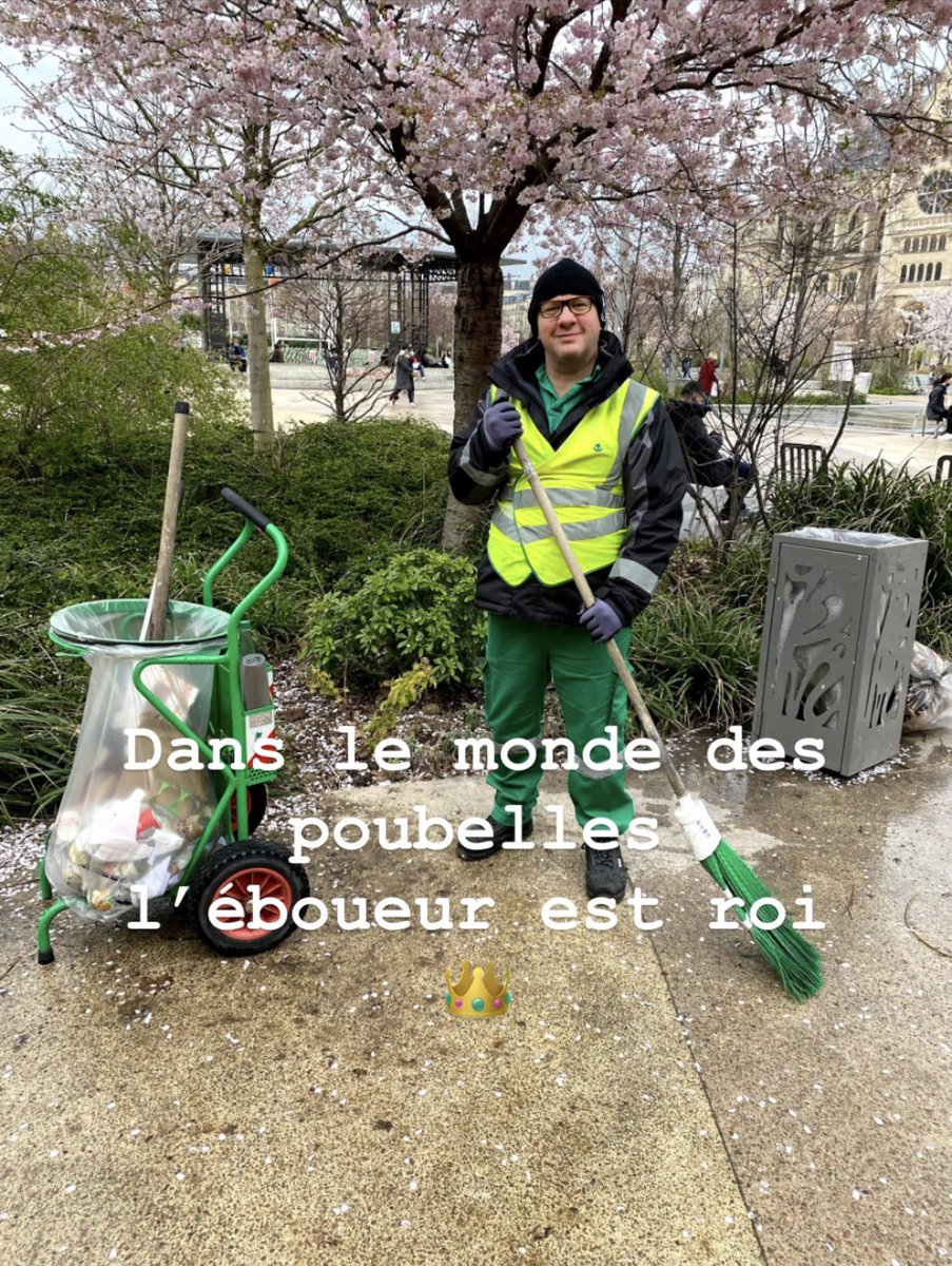 Dans le monde des poubelles l’éboueur est roi 👑 #éboueurs