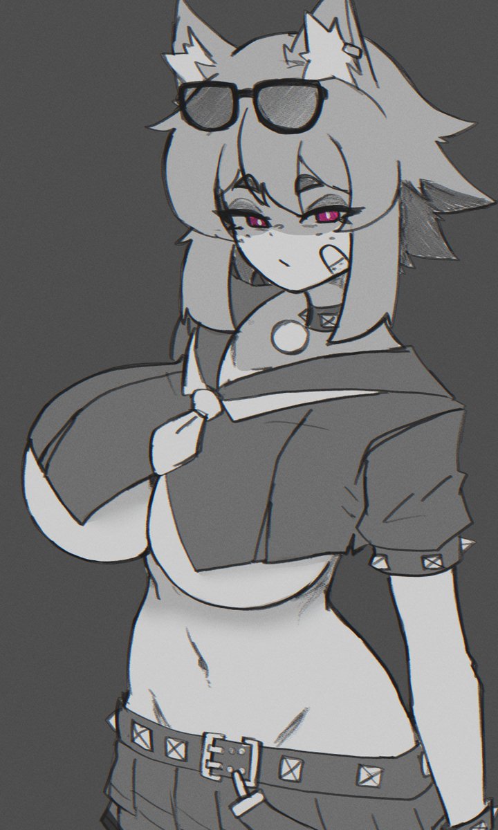 had to help painting our house today, im so tired nhhhhng