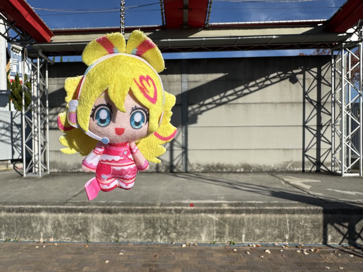 梅森プレイランドでした
アイドルキラッキランランでしたぞ〜...
ありがとうですぞ〜...
まさか4回目のダンス“キミとルララ”と
“Trio Dreams”を踊ってくれたとは
思いませんでしたぞ〜...

⚠️撮影会の写真アップNGのアナウンスが
あったのであげれません