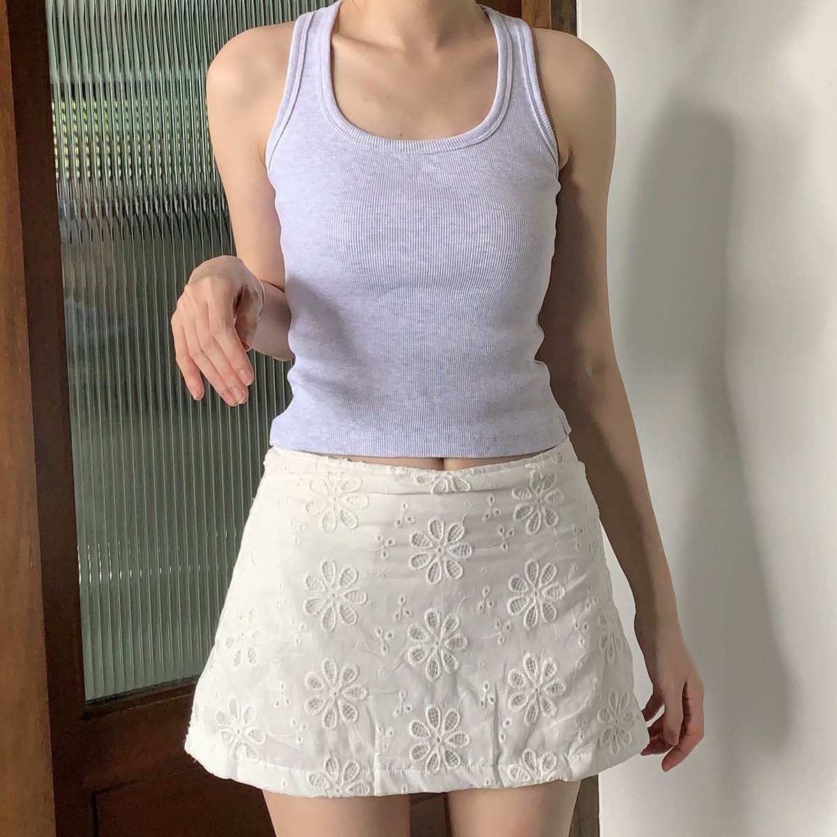 tamjaichunbkk's tweet photo. 100 บาทที่คุ้มมาก 🤏🏻 กับเสื้อกล้ามของ dopey.puffy คอเว้ากำลังพอดีอทรงเป๊ะ ผ้าร่องหนาไม่บาง ไม่โชว์หลัง https://t.co/guMzjwDv2y