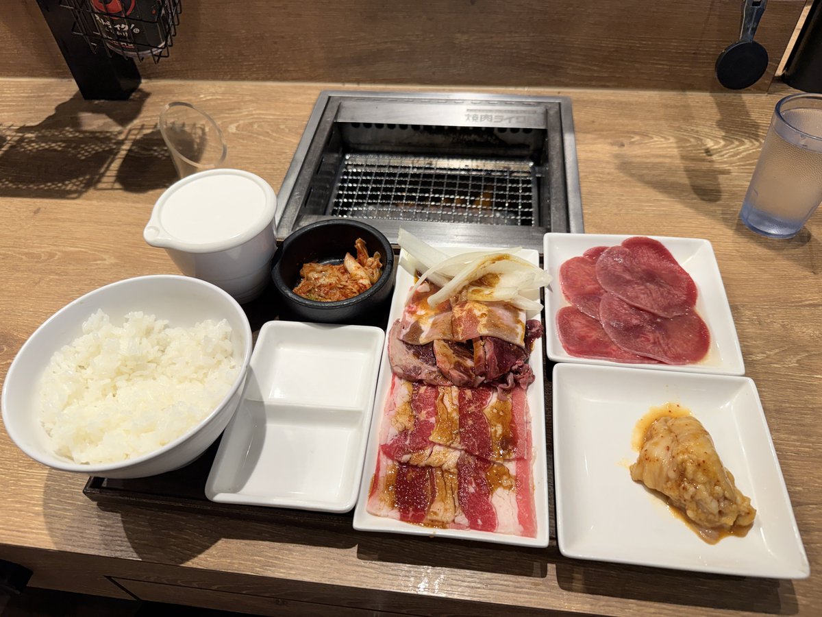 _m_u_r_a_k_i_'s tweet image. 【実績解除】一人焼肉