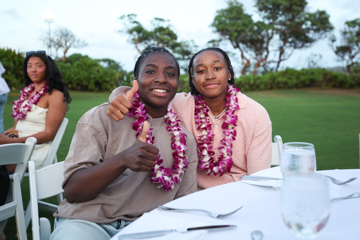 A birthday in paradise feels right. Happy Birthday, Talia!  🌊🎉🌺