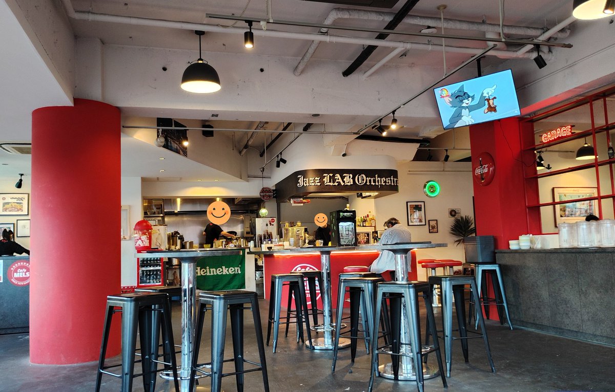 loki190loki's tweet image. まったりゆっくり休日の午後☕

あ、近々120㎏の先輩をクルマに乗せるのにタイヤの空気圧チェックしに行くの忘れてた…