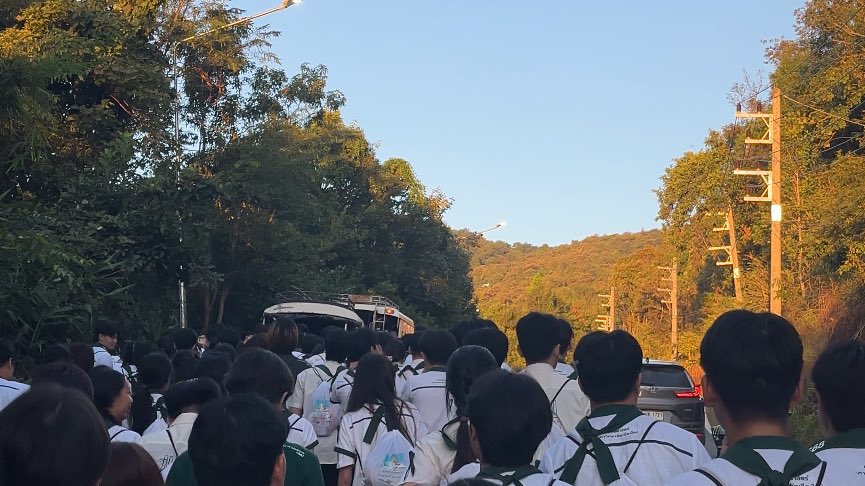 bellopng's tweet image. Once in lifetime 🏔️ 🏃🏻‍♀️🐘💜

#cmutrekking2025 
#pngmedlife