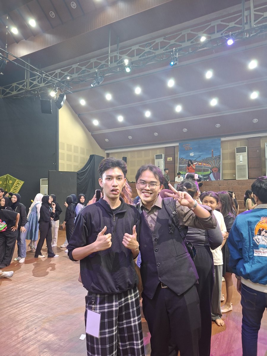 hi oomf <a href="/cloudnfoggy/">☁️</a>