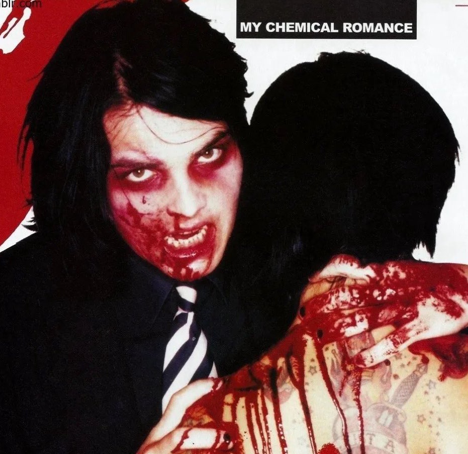 alelvsmcr's tweet image. my favorite vampire