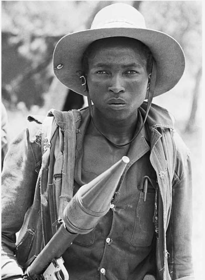 MitchellMGumbo's tweet photo. Stumbled upon colourised photos of ZIPRA combatants at Assembly Points .

Kwakhal’ingane - ZIPRA LMG Choir https://t.co/HlI8t9sn0B