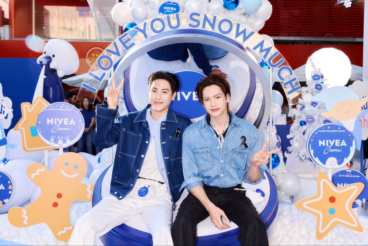 ยิ่งดูยิ่งหลงรักก 🥹 แอดมินขอลงเพิ่มอีกนะ ✨
#NIVEAxJuniorMark #นีเวียผิวใสเนียนนุ่มน่าHug #NIVEASoftSkinWonderland #จูเนียร์มาร์ค