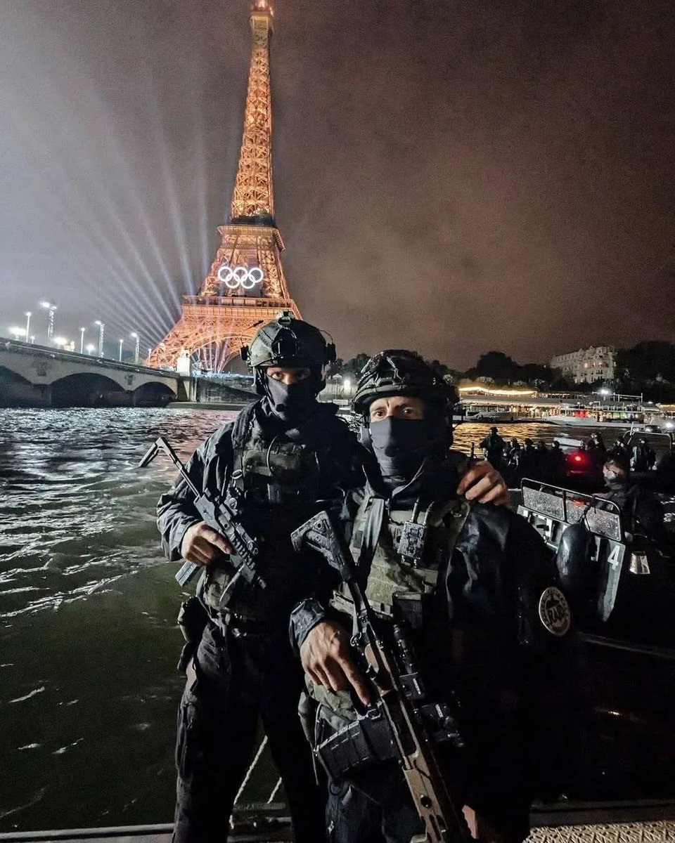 OpticNoir (@opticnoir) on Twitter photo 