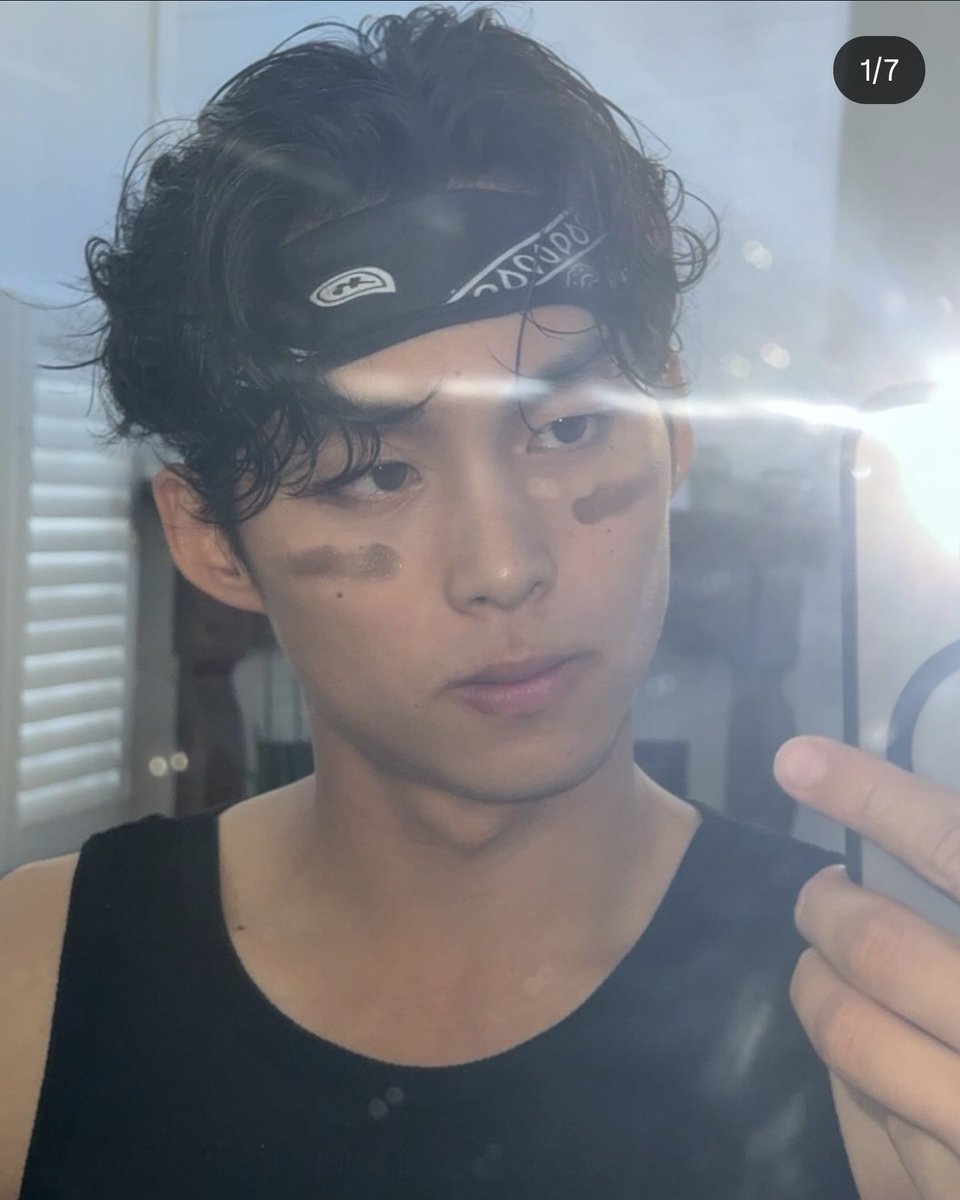 쥉 tweet media
