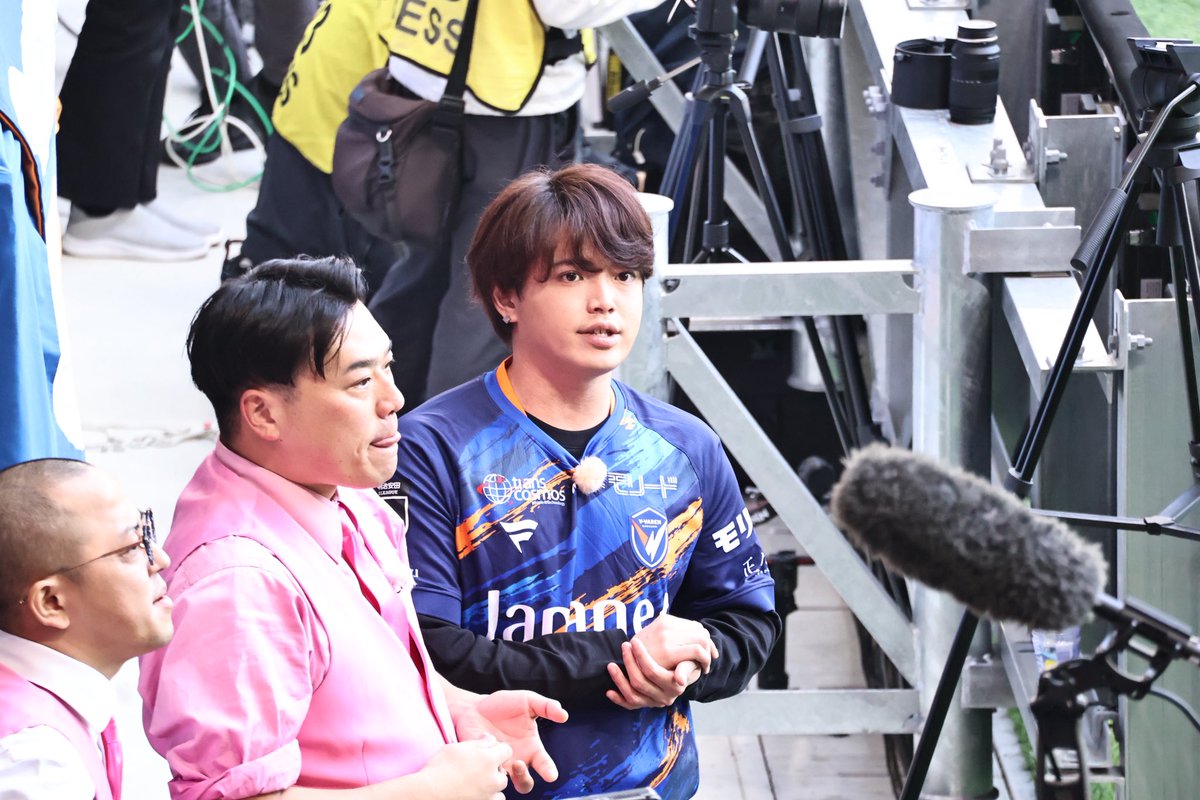 Snsi1105's tweet photo. ピースタに吉澤閑也降臨 https://t.co/iDQFwrLquh