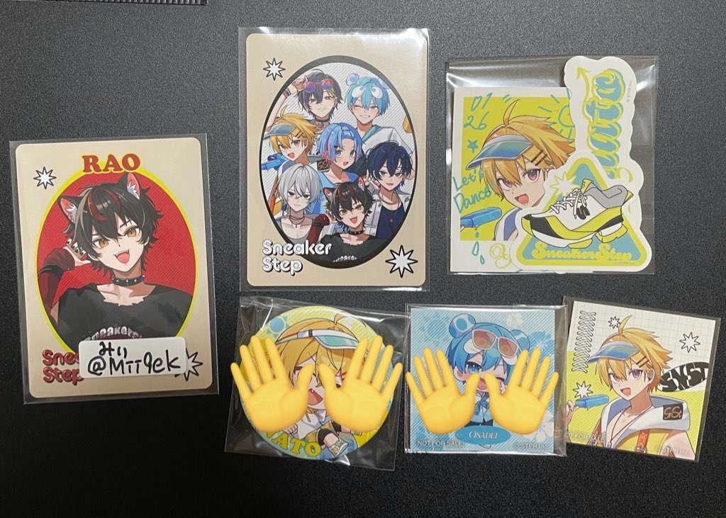 Mii9ek's tweet photo. 【交換】 すにすて Summerグッズ 

譲→画像1枚目、2枚目（友人分）

求→画像3枚目

郵送or 1/2.3での手渡し
ピンポイントで難しいとは思いますがよろしくお願い致します。
検索からでもお声がけください。
 #すにすてグッズ交換 https://t.co/8uBLdruWpj