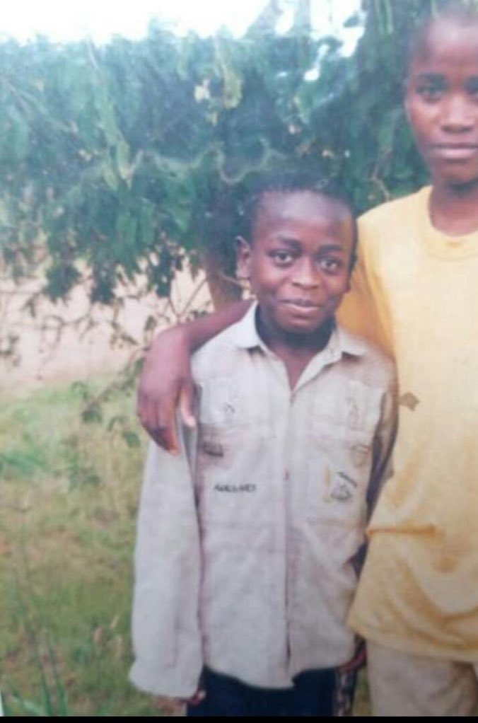 Atuhairecarol10's tweet image. Happy birthday to my favorite person. You’re truly the dearest. 😃❤️