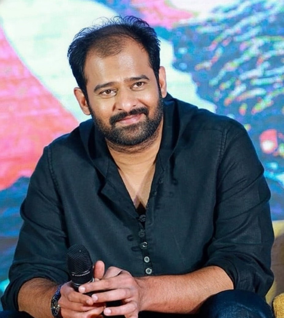 HarshaVardhan3_'s tweet image. South hero&apos;s with same hair style 
1. Rajinikanth 
2. PRabhas 

End of List