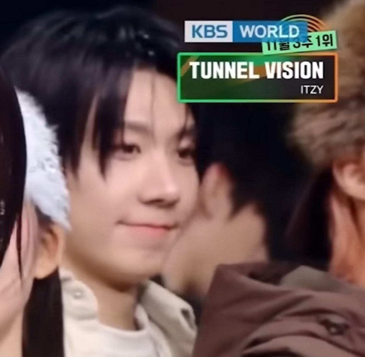 heylibraboy's tweet image. HE’S CUTE HE’S ADORABLE HE A BABY HE IS NOMNOMABLE HE IS SQUISHY HE IS SMOL TINY CUTIE PATOOTIE AND I WANNA KEEP HIM IN MY POCKET