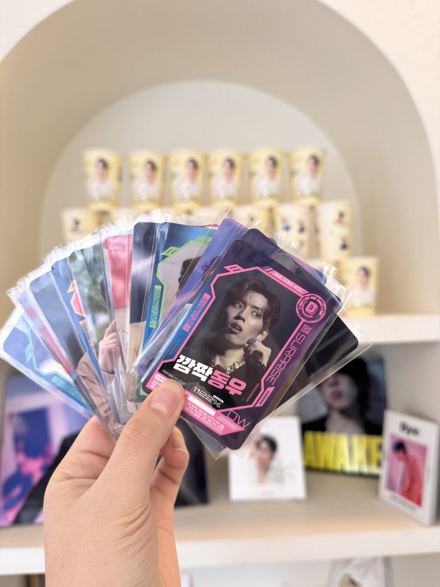 다들 동우락실 오셔서 동우랑 사진찍구 예쁜 럭드두 하고 가세요😍

#2025동우락실
#매일을_생일처럼_기쁘게_본인을_사랑하쟈
#동우랑_오락한판
#장동우 #동우 #또또 #인피니트동우
#동우생일 #DONGWOO_2025_BIRTHDAY