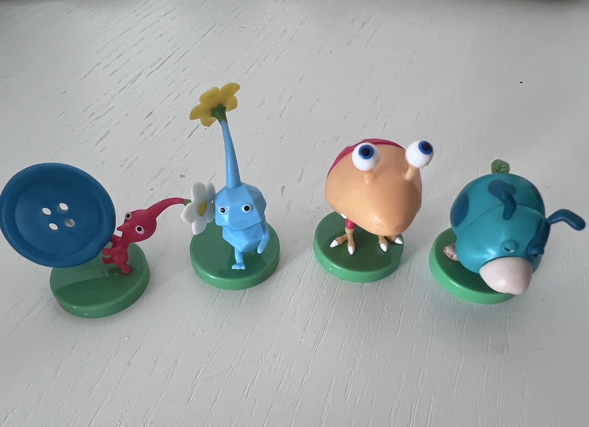 やよい tweet media