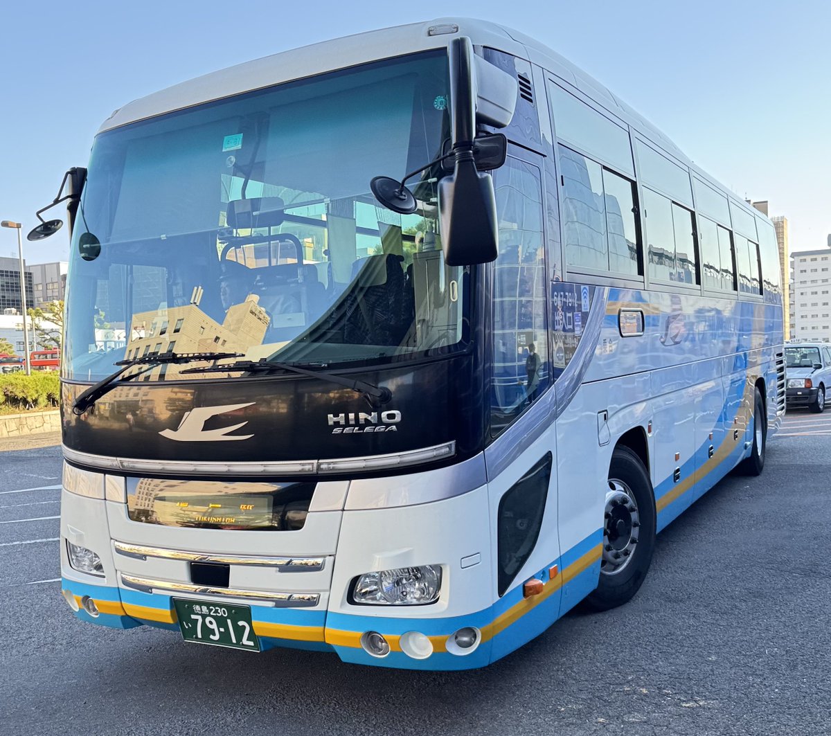 パスネット No.6 Cat6 Keystone RJ45 Coupler, Shielded, Silver, 12-Pack - FS.com