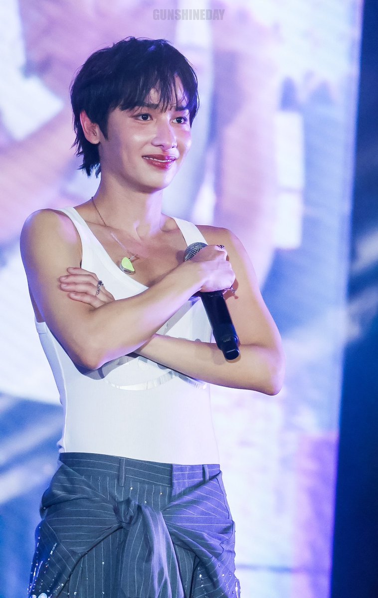 gunshineday's tweet image. กอดอกไม่พอ กอดความน่ารักไว้แน่นซะด้วย😉🫂🤍

OFFGUN PEBACA MNL

@AtthaphanP 
#PEBACAConcertinManila
#กันอรรถพันธ์ #GunAtthaphan