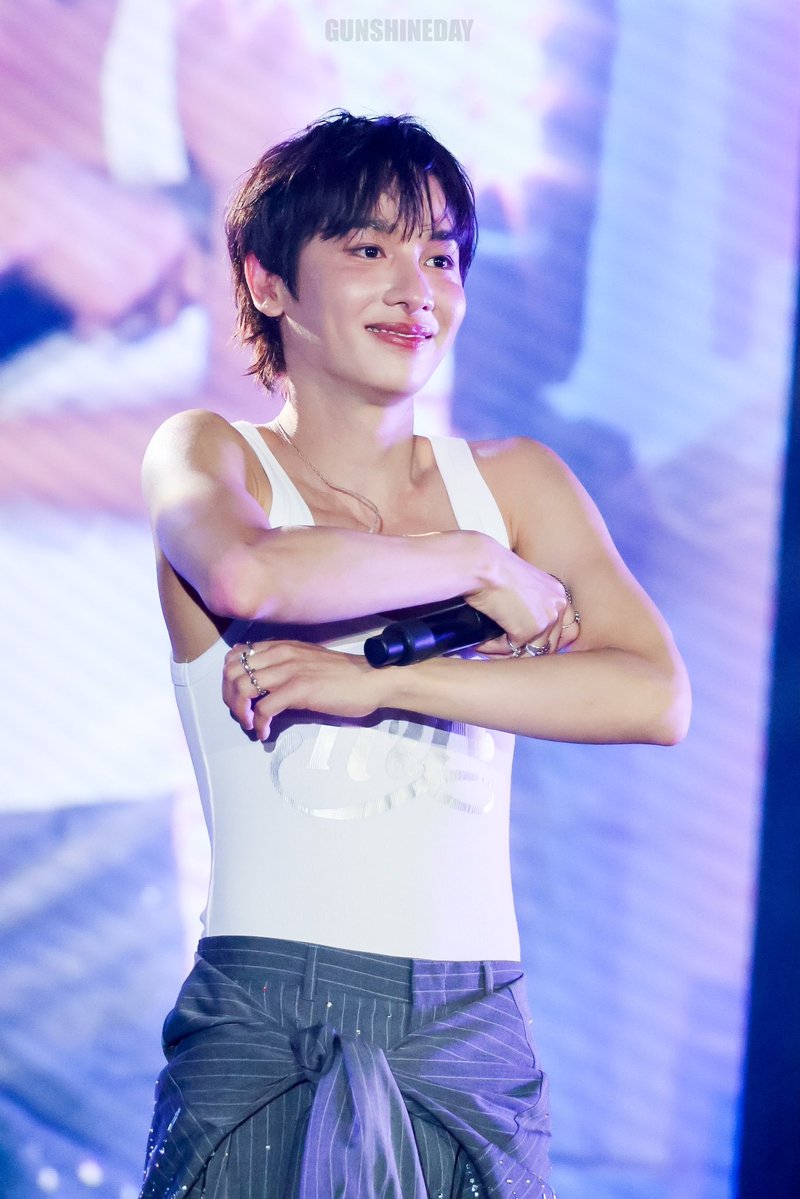 gunshineday's tweet image. กอดอกไม่พอ กอดความน่ารักไว้แน่นซะด้วย😉🫂🤍

OFFGUN PEBACA MNL

@AtthaphanP 
#PEBACAConcertinManila
#กันอรรถพันธ์ #GunAtthaphan