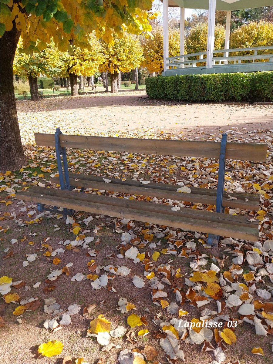 Mon #bancdominical à Lapalisse <a href="/Allierdpt/">Allier Département</a>
Bon dimanche
<a href="/JusteCentriste/">LE JUSTE CENTRISTE 🇪🇺♦️😷🇺🇦🐞🙏</a> <a href="/experienceloire/">Loire Valley</a> <a href="/Salerpipopette/">Pascale Prempain</a>
<a href="/Cadetsandrine87/">Cadet</a> <a href="/MyLoireValley/">My Loire Valley</a> <a href="/so_tourisme/">So_Tourisme 🌐🇨🇵🇪🇺</a>
<a href="/LdOptimistes/">Ligue des Optimistes 🤗💙</a> <a href="/jmlpyt/">jmlpyt photography</a> <a href="/philippepoustis/">Philippe Poustis 🇺🇦🇦🇲</a> @Slygard
<a href="/ElfieNeuberger/">Elfie Neuberger</a> <a href="/Pauline_Nollet/">Pauline N 🎗🇮🇱 🇨🇵 🇺🇦</a> <a href="/AnnieMercierM/">Annie MERCIER</a>