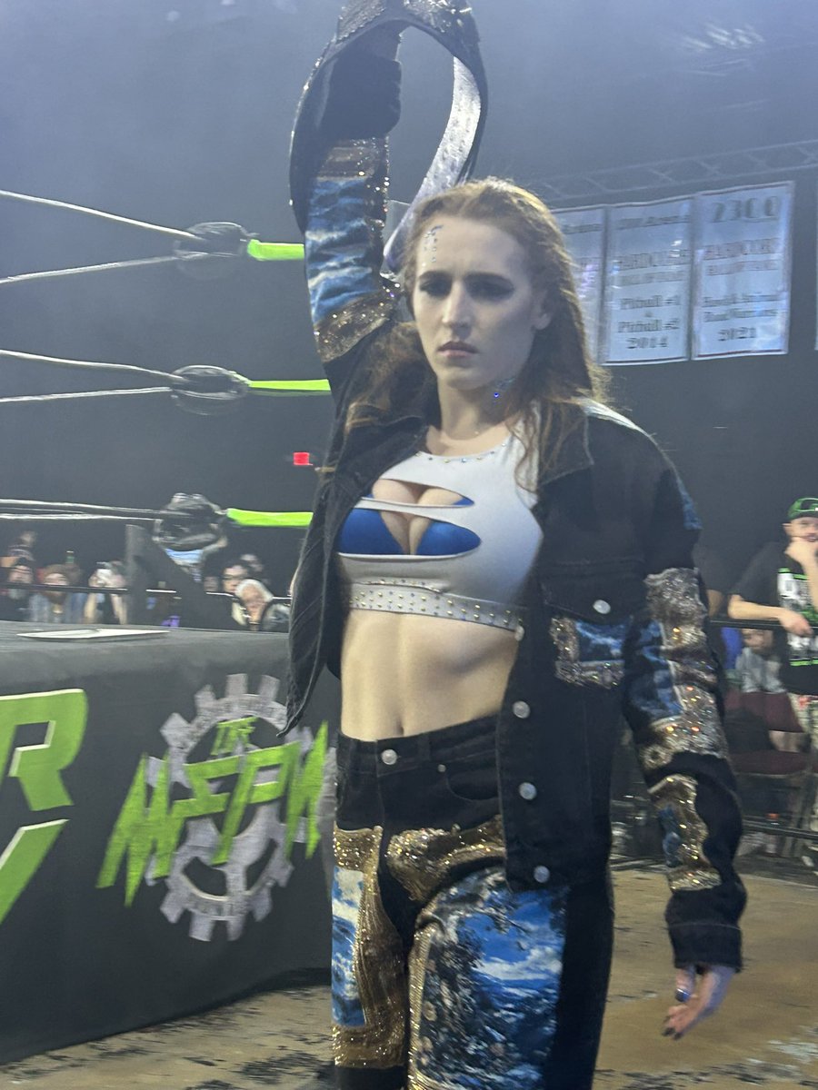 al_brune's tweet photo. @notorious_mimi will always be our champion!!!! https://t.co/uMVbrrbCFi
