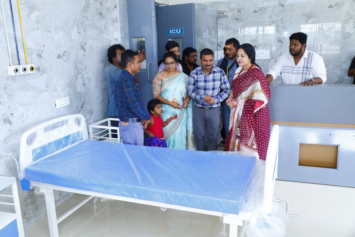 Prashanthi_VPR's tweet image. కోవూరు నియోజకవర్గ ప్రజలకు నాణ్యమైన ఆరోగ్య సేవలు అందించాలనే లక్ష్యంతో కోవూరు మండలం నందలగుంటలో దేవాస్ సూపర్ స్పెషాలిటీ హాస్పిటల్ ప్రారంభోత్సవ కార్యక్రమంలో పాల్గొన్నాను. 

ఈ సందర్భంగా దేవాస్ సూపర్ స్పెషాలిటీ హాస్పిటల్ యాజమాన్యానికి నా హృదయపూర్వక శుభాకాంక్షలు!…