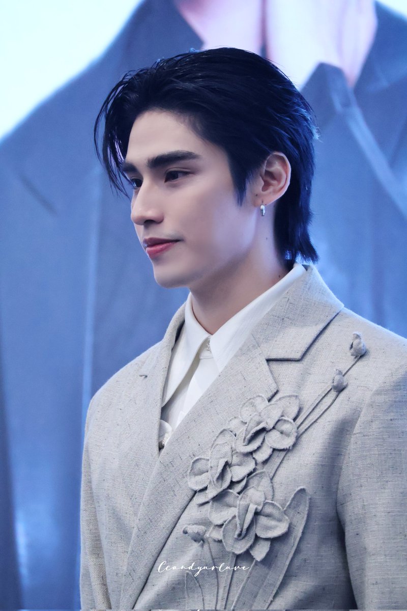 ccandyurluve's tweet image. 251122 Poom Ningbo fans sign event

See you next event. 

#poompps
@poompps1