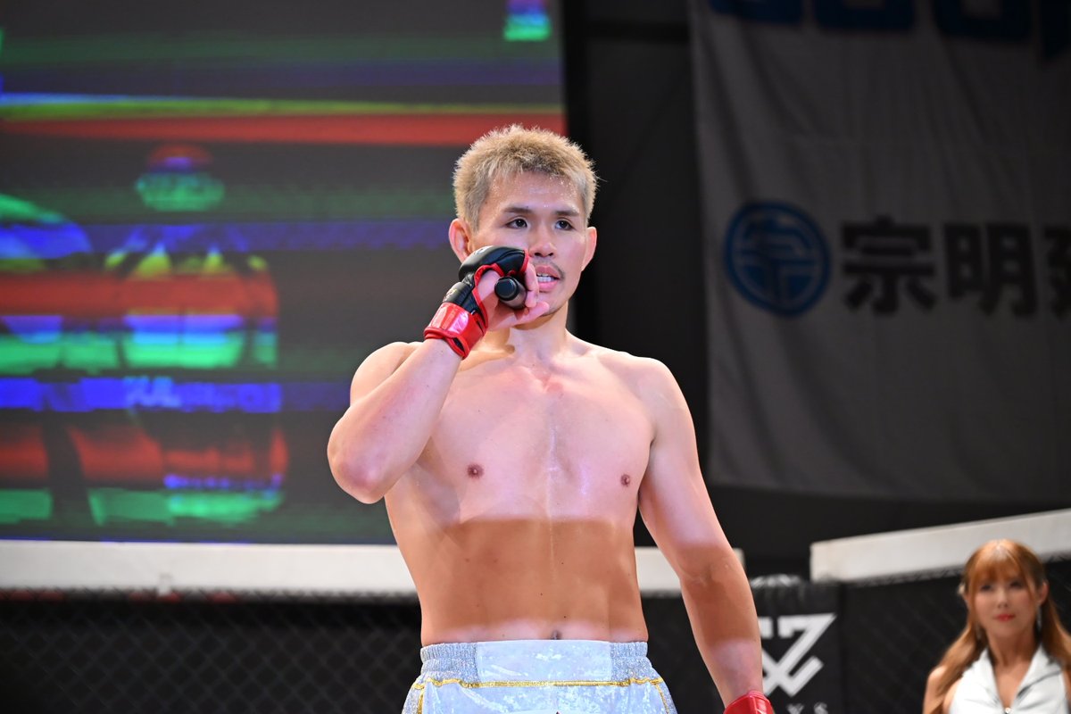 boutreview's tweet photo. DEEP 11.23 ニューピア（レポ）：元Krush王者アニンタ・アリ、MMA初戦は中谷優我に寝技で攻め込まれ判定負け。阿部大治・赤沢幸典が1R勝利 https://t.co/WyvnKqAUlA https://t.co/BBMHJGjfxG