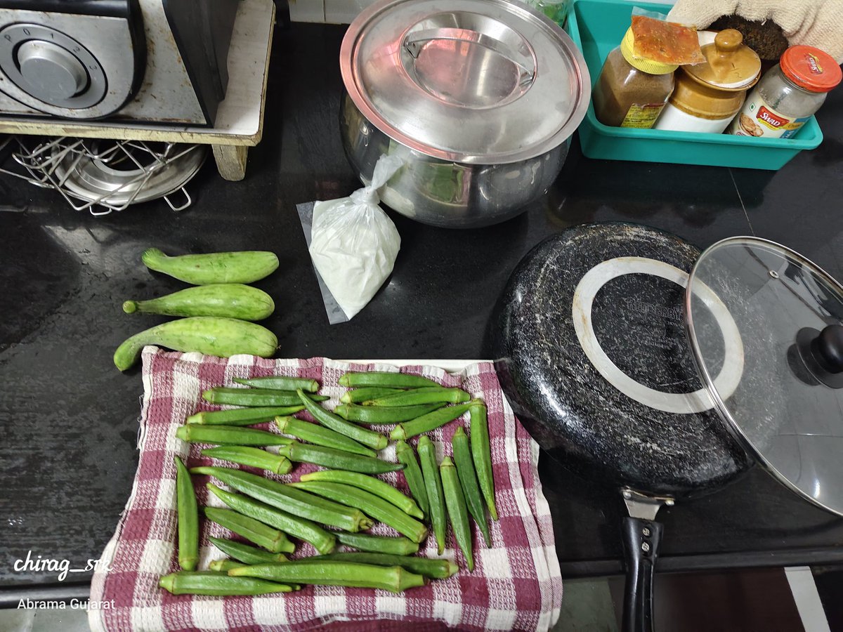 patelchiragsrk's tweet image. Today&apos;s chirag chef special ✨✨
#sundayvibes