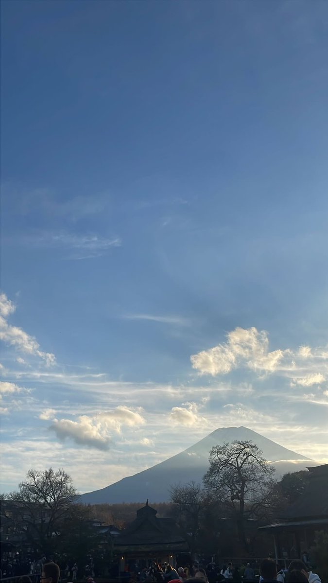 gungunhd_ofc's tweet image. 🏔️

📸 IGs:  gungun_hd update 

@HdGungun 
⊂: #Fansgun | #gungunhd ♡̆̈
 #mchoiceouting2025