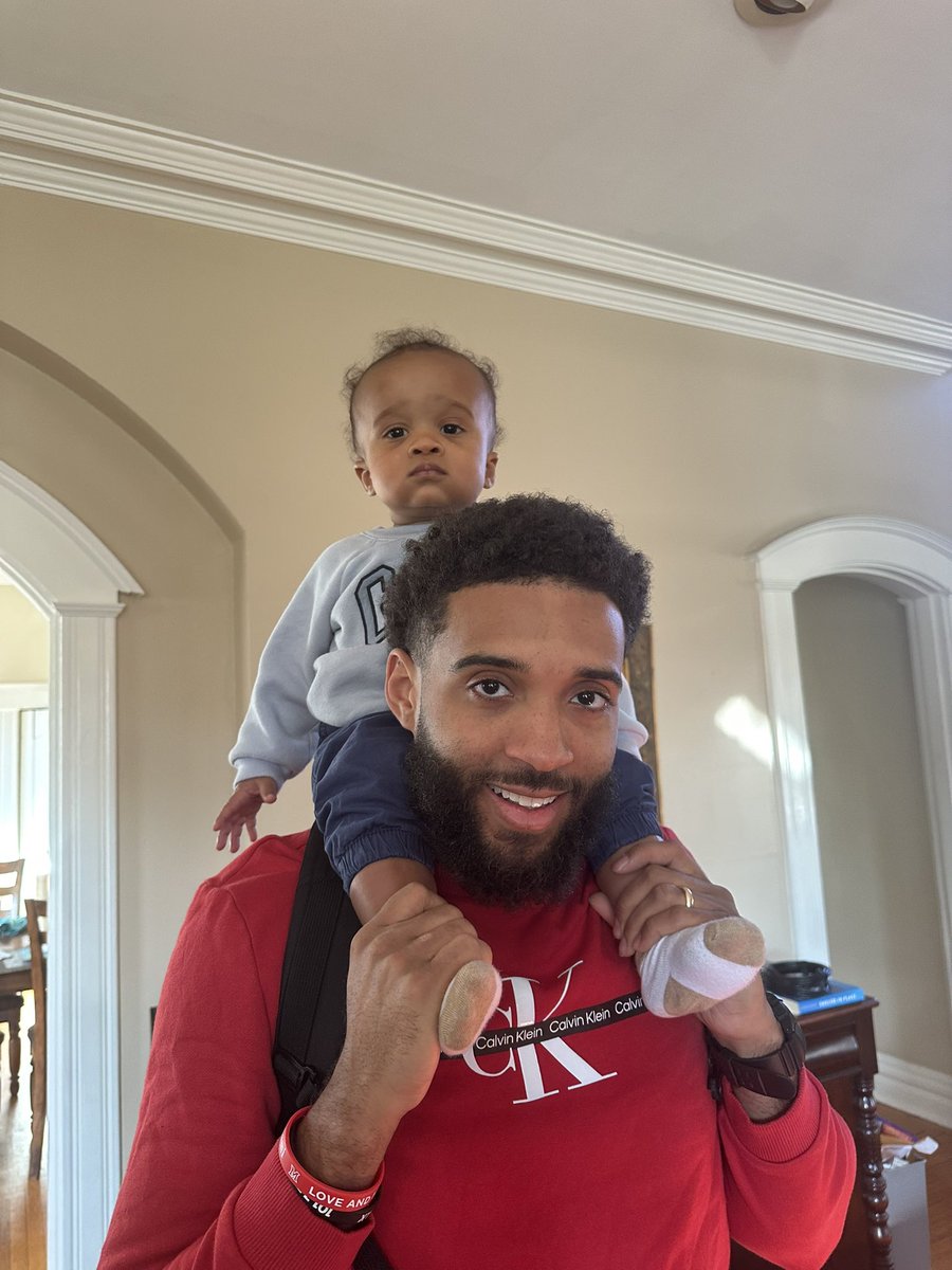 Happy Heavenly Birthday Pamela. We still miss you. You wanted our lives to continue. As difficult a job it has been we are slowly moving. Even me. Signed “Look at the moon”. ❤️🐬