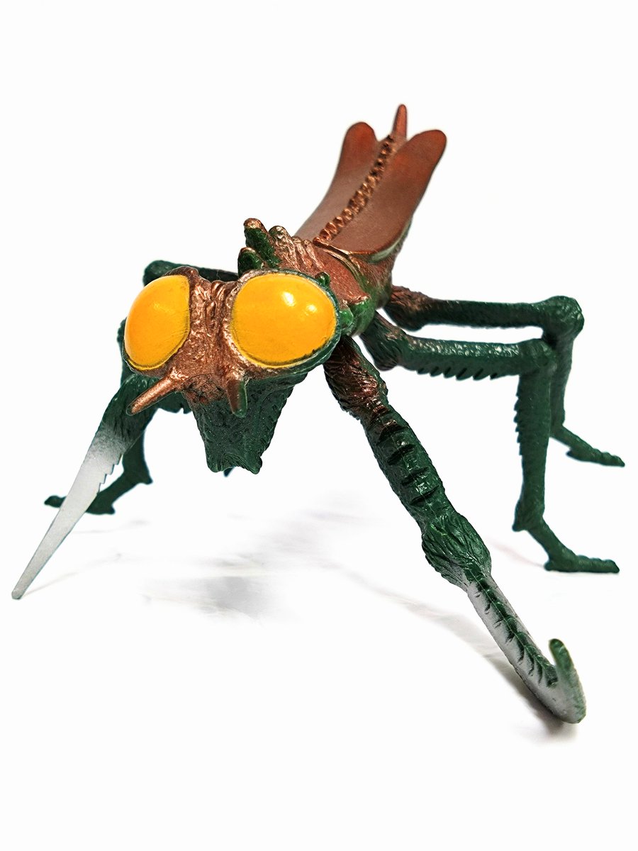 ゴジラソフビはこちらも…旧作のカマキラス！ 色とか変形しやすさとか