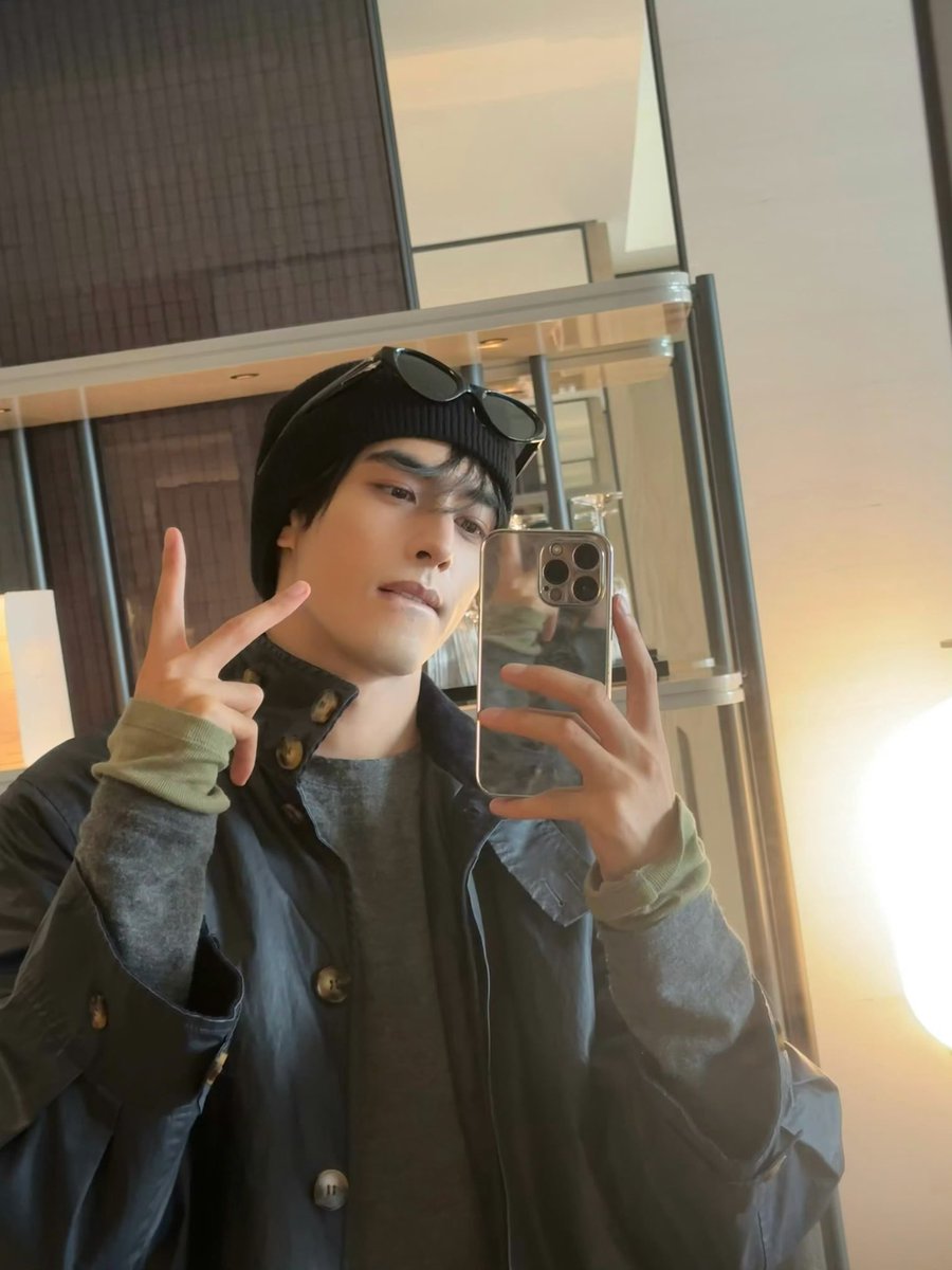 actswll's tweet image. 25.11.07
Weibo update