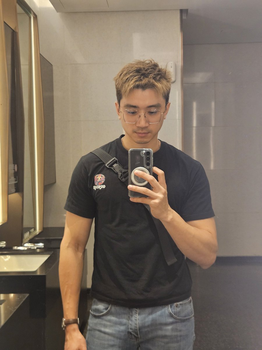 Kayson90's tweet image. Miss me?